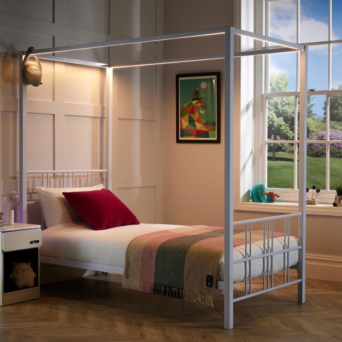 Fern Four Poster Single Bed with LED Lighting - White - XR LivingFour Poster Bed